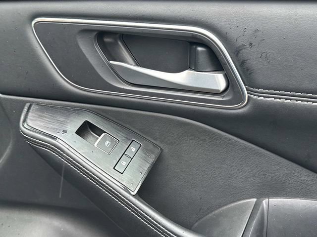 Used 2021 Nissan Rogue SL w/ Premium Package FWD image 22