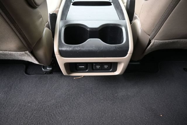 Used 2019 Honda Odyssey Elite image 32