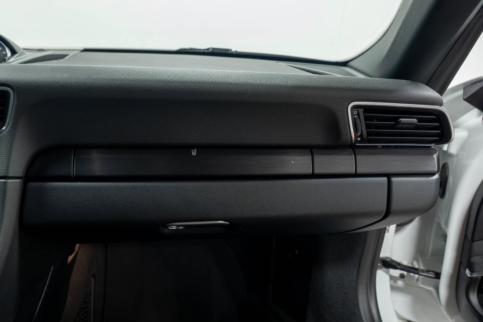 Used 2018 Porsche 911 Carrera GTS image 78