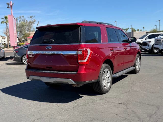 Used 2019 Ford Expedition XLT w/ Equipment Group 202A image 3