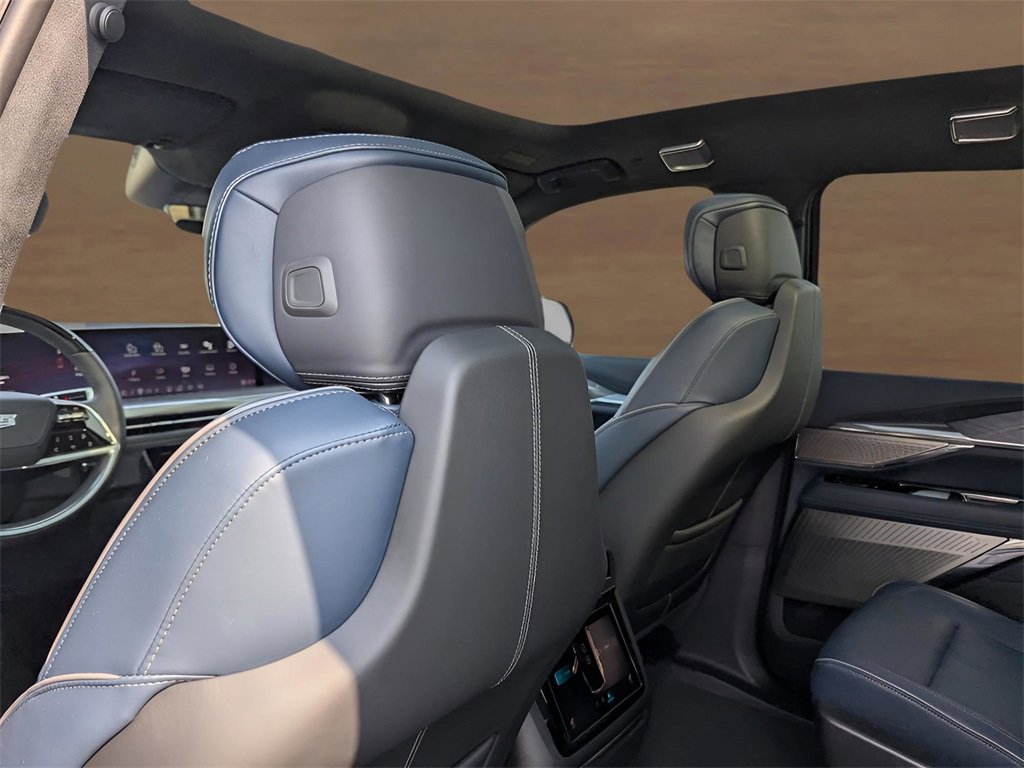 New 2025 Cadillac Escalade IQ Sport 2 image 9