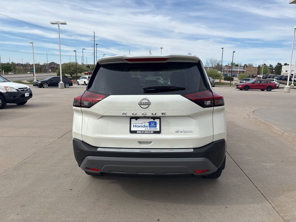 Used 2023 Nissan Rogue SV w/ SV Premium B Package AWD/4WD image 6