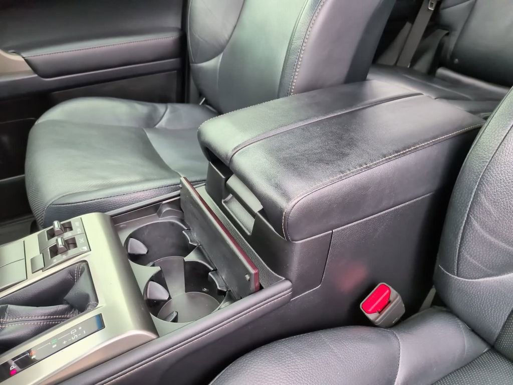 Used 2019 Lexus GX 460 Premium image 29