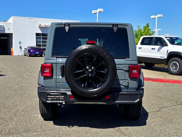 Certified 2025 Jeep Wrangler Unlimited Sahara w/ Safety Group AWD/4WD image 5