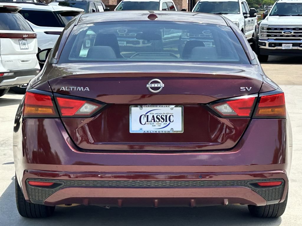 Used 2023 Nissan Altima 2.5 SV FWD image 5