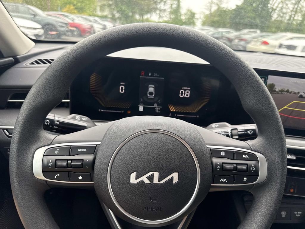 New 2026 Kia K5 LXS FWD image 11