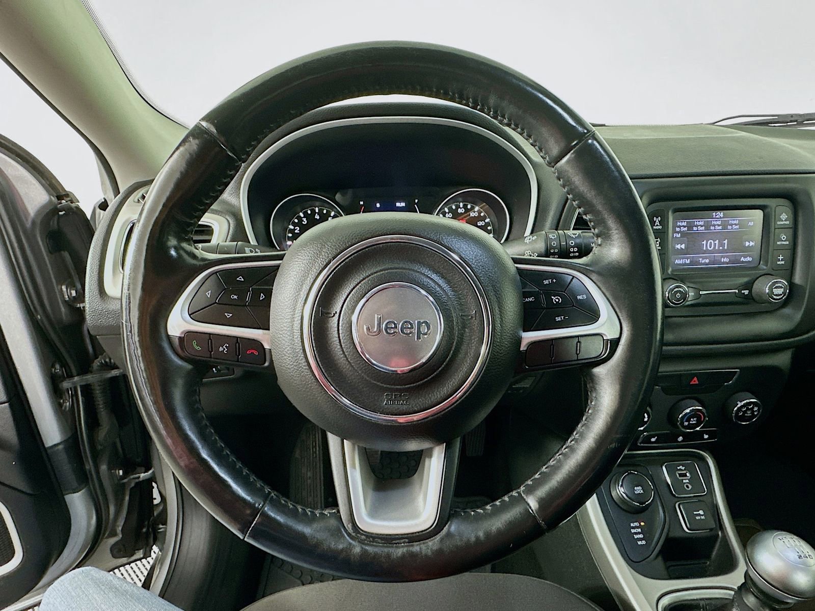 Used 2017 Jeep Compass Sport w/ Cold Weather Group image 12
