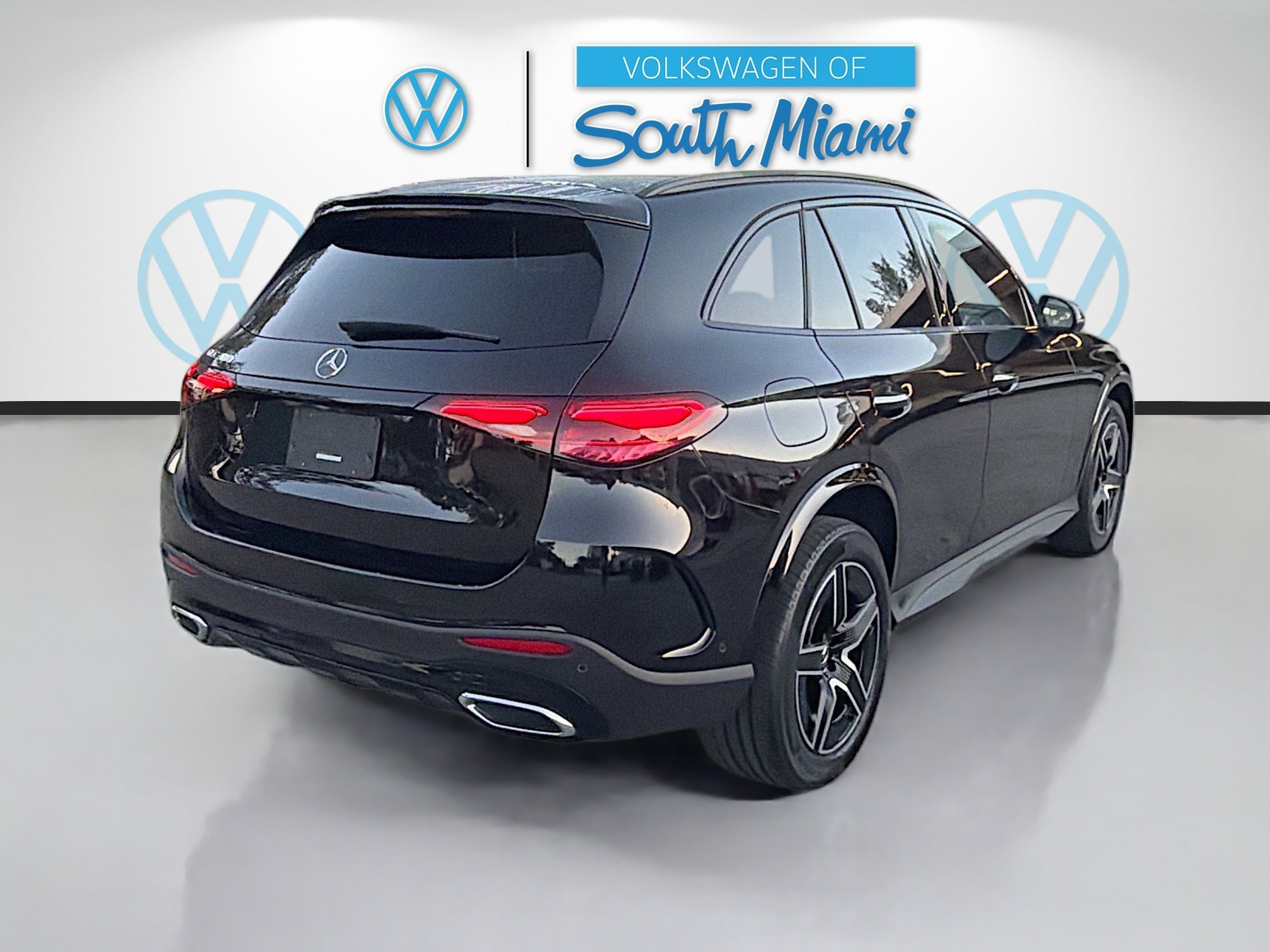 Used 2023 Mercedes-Benz GLC 300 image 7