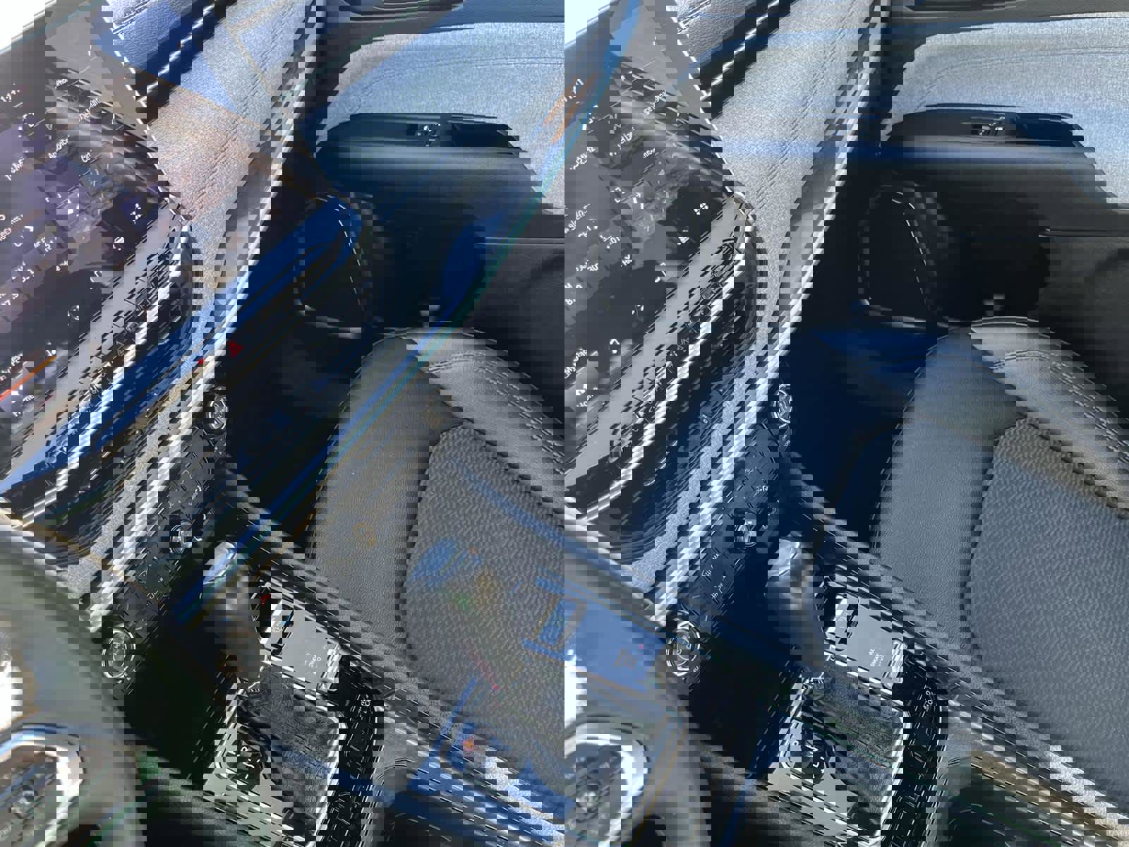 Used 2024 Jeep Compass Latitude image 21