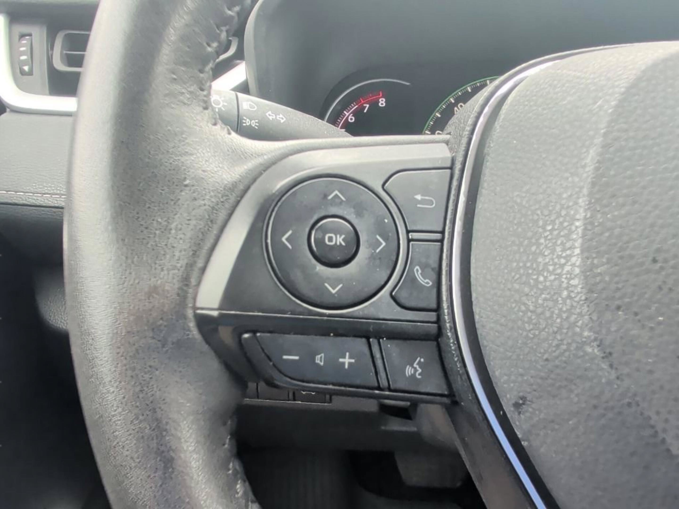 Used 2024 Toyota RAV4 XLE w/ Convenience Package AWD/4WD image 15