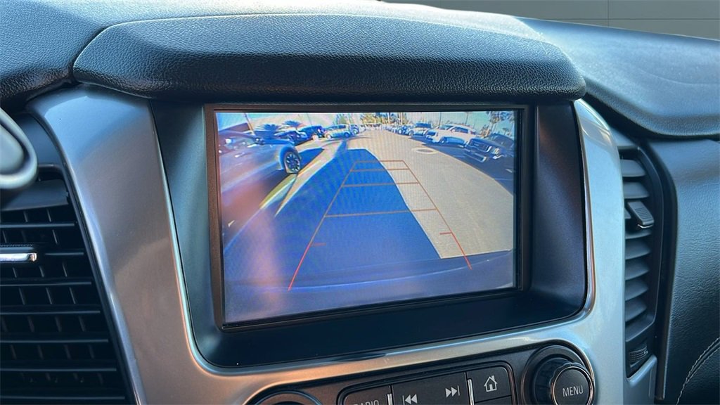 Used 2018 Chevrolet Suburban Premier image 13