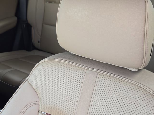 Used 2022 Chevrolet Blazer Premier w/ Enhanced Convenience Package image 16