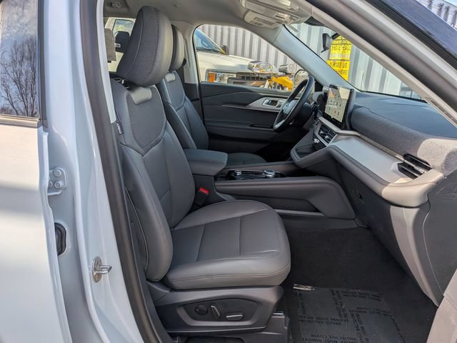 New 2026 Ford Explorer Active w/ Active Comfort Package AWD/4WD image 32