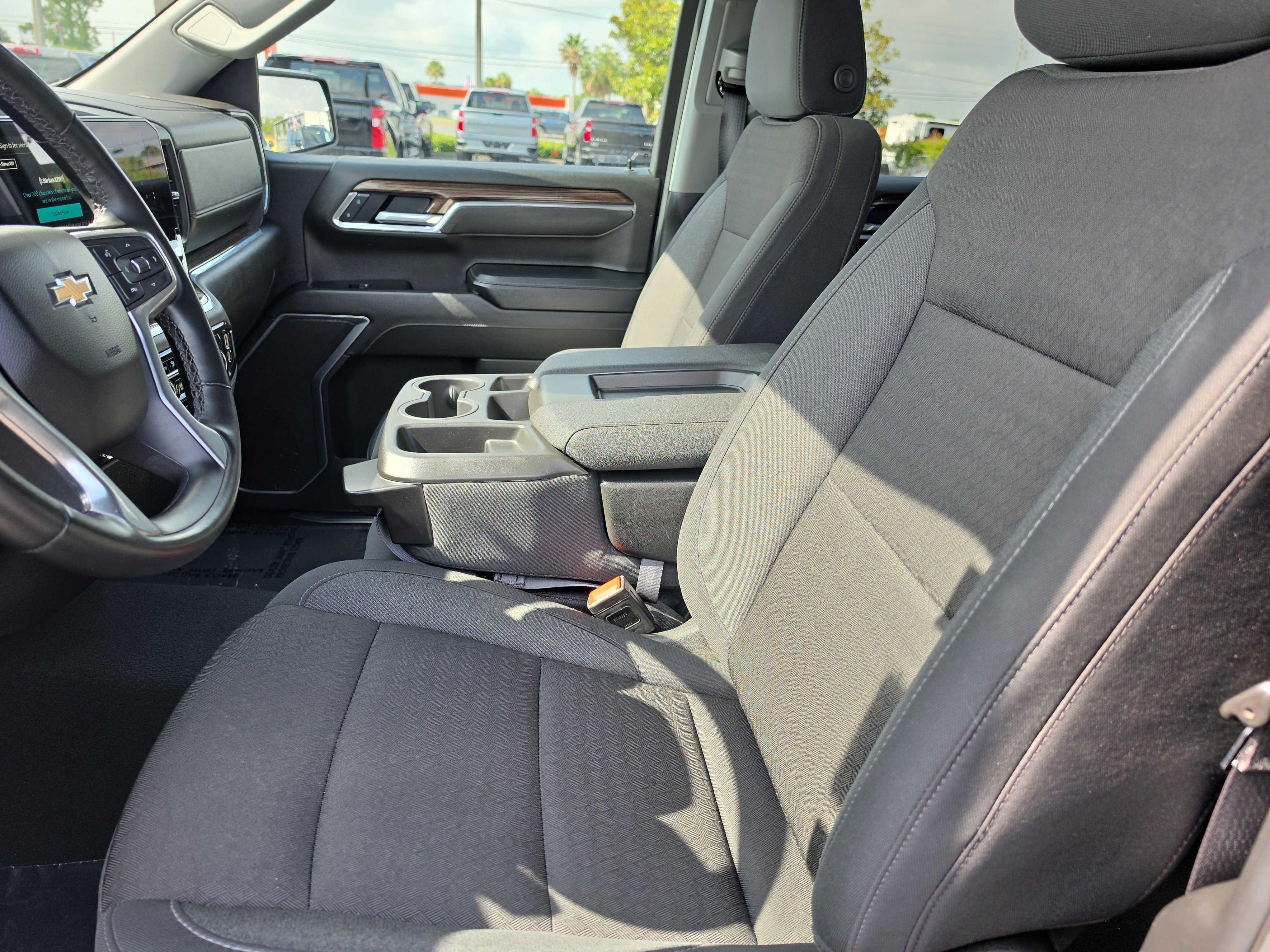 Certified 2025 Chevrolet Silverado 1500 LT RWD image 15