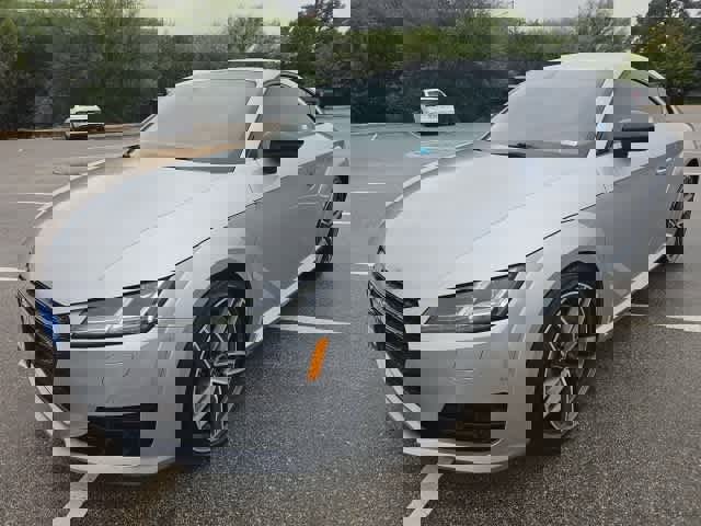 Used 2017 Audi TT 2.0T image 1