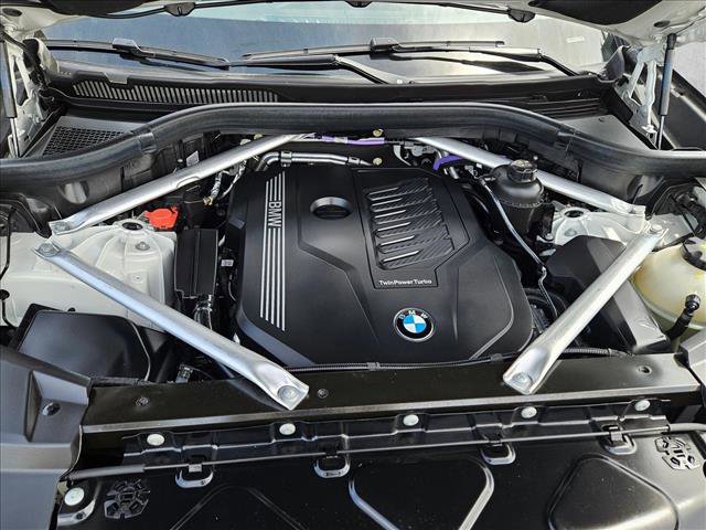 Certified 2023 BMW X5 xDrive40i w/ Parking Assistance Package AWD/4WD image 23