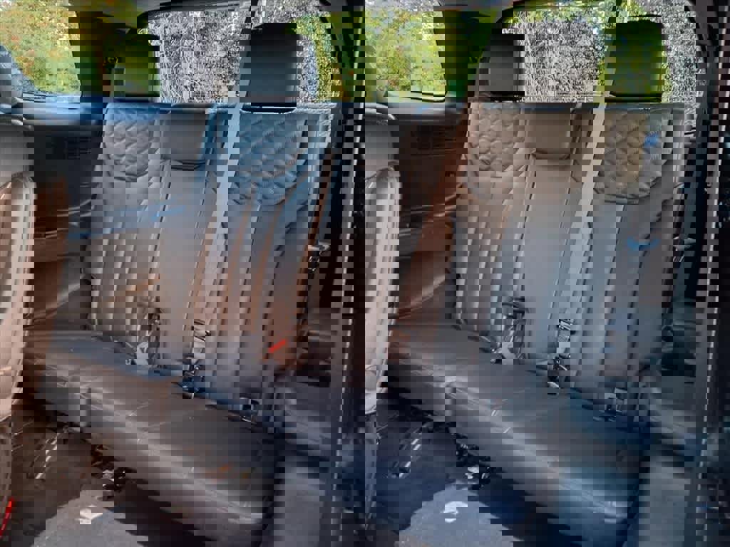 Used 2022 Hyundai Palisade Limited w/ Cargo Package image 11