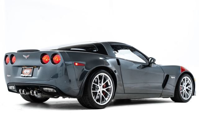 Used 2013 Chevrolet Corvette Z06 w/ 2LZ Preferred Equipment Group RWD image 4