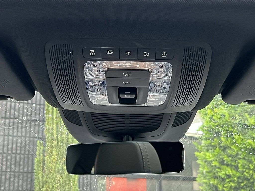 Used 2025 Mercedes-Benz GLE 350 4MATIC w/ Winter Package image 41