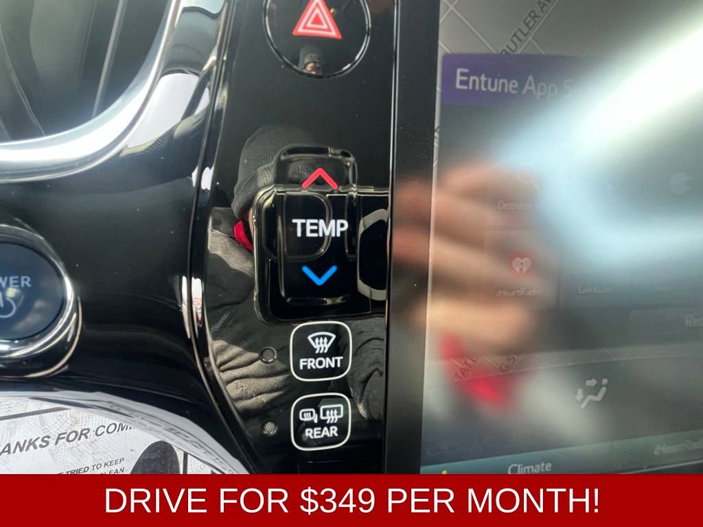 Used 2017 Toyota Prius Prime Advanced image 33