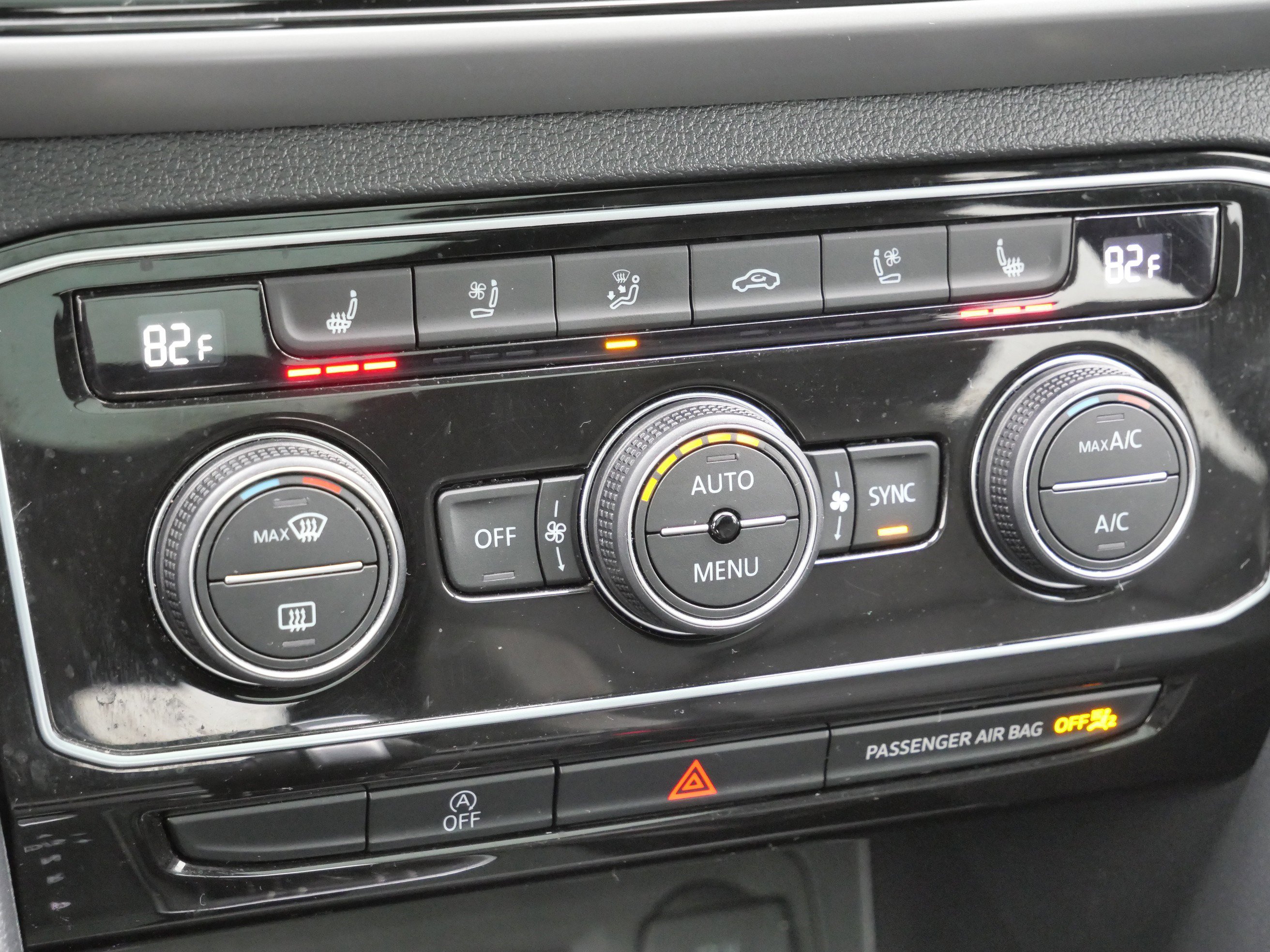 Certified 2023 Volkswagen Atlas Cross Sport SEL Premium R-Line image 24