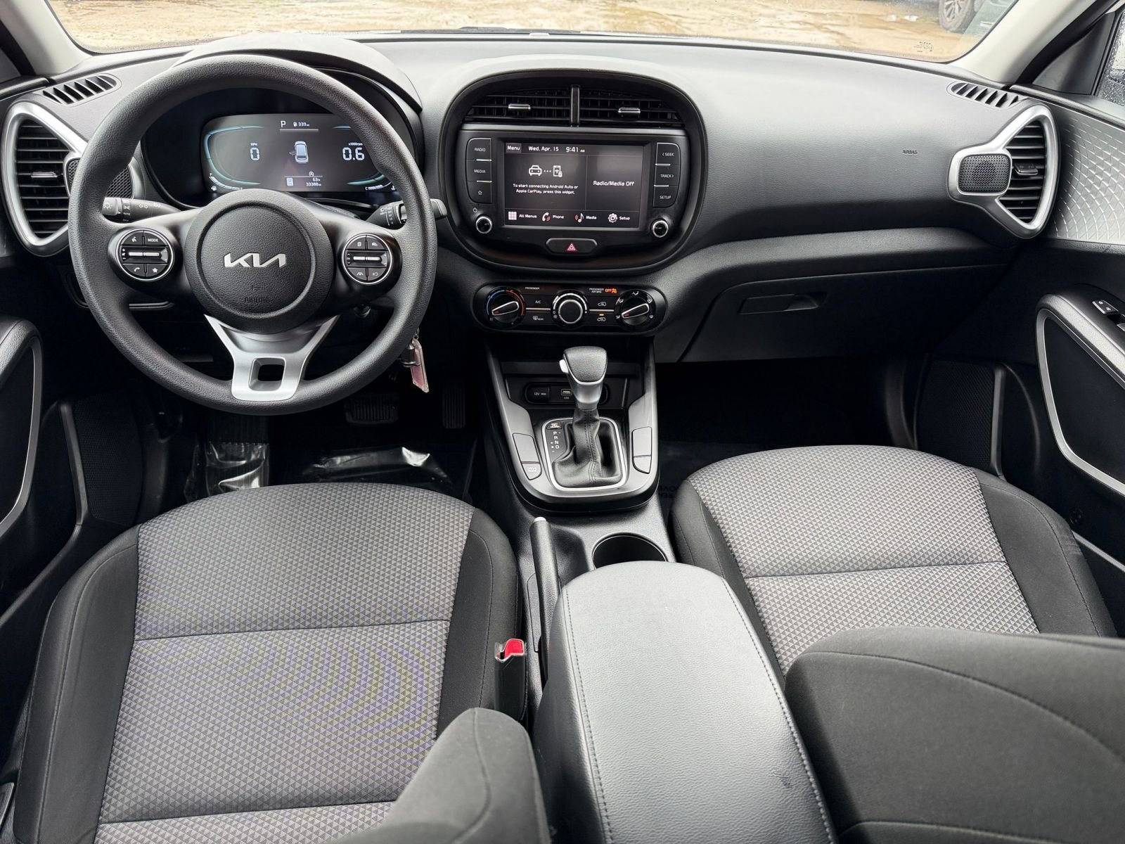 Used 2025 Kia Soul LX w/ LX Technology Package image 31