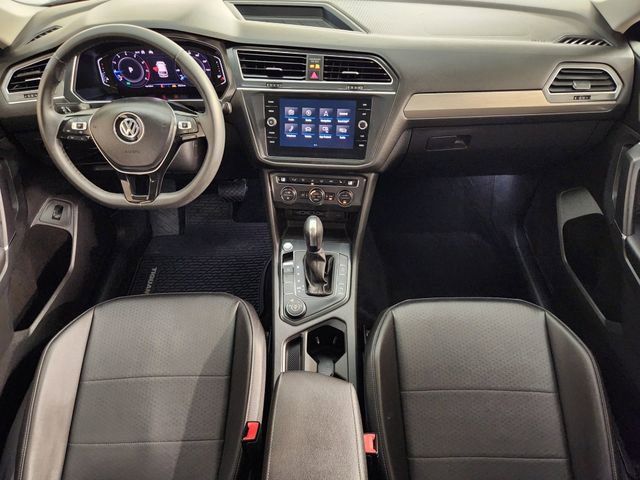 Used 2020 Volkswagen Tiguan SEL AWD/4WD image 4