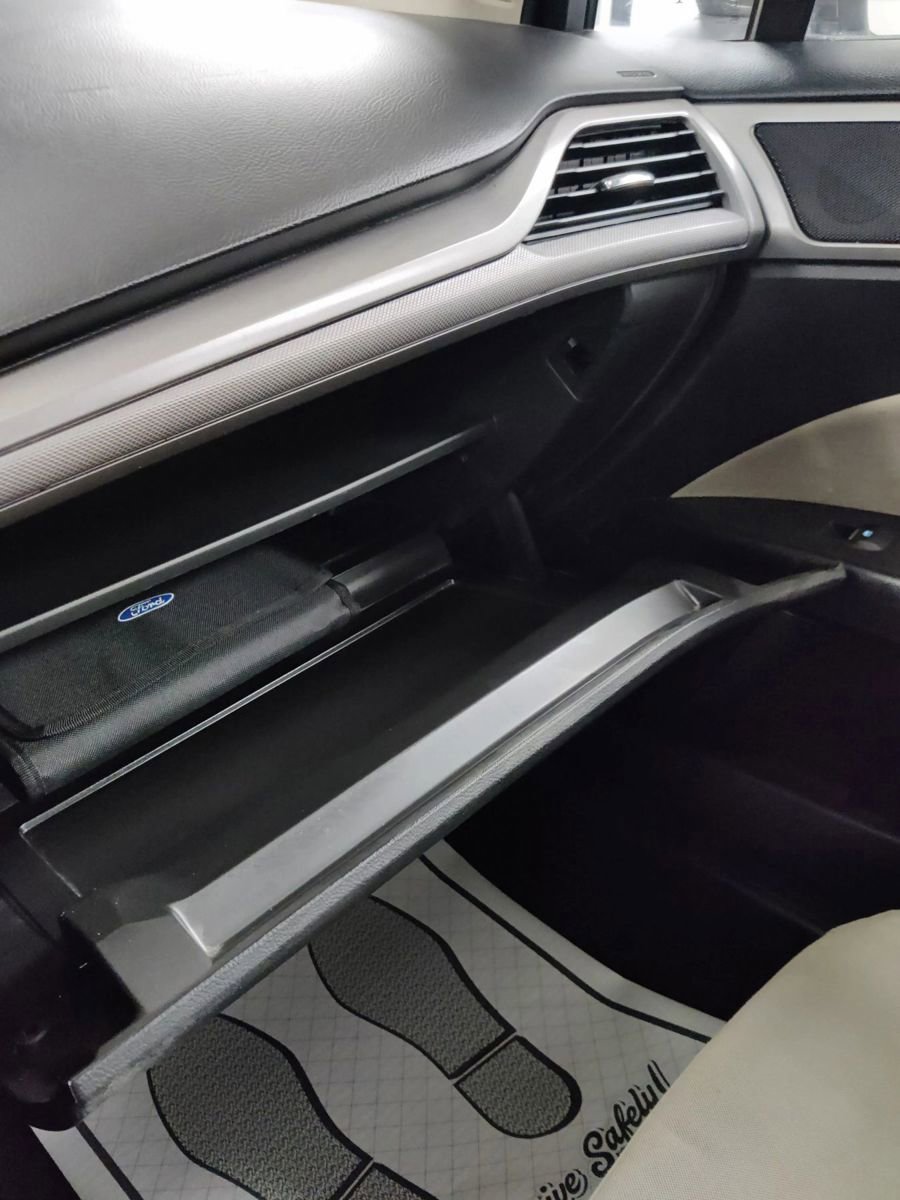 Used 2020 Ford Fusion S image 29