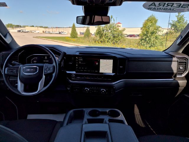 Used 2023 GMC Sierra 1500 SLE AWD/4WD image 32