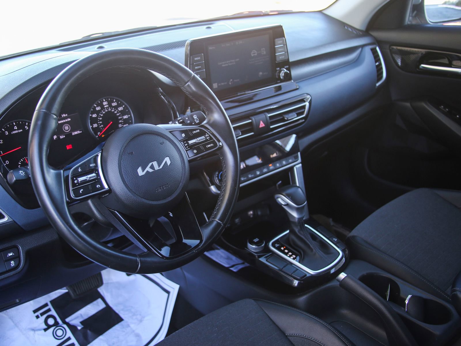 Used 2023 Kia Seltos S image 19