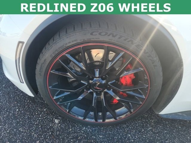 Used 2016 Chevrolet Corvette Z06 w/ 3LZ Preferred Equipment Group image 4