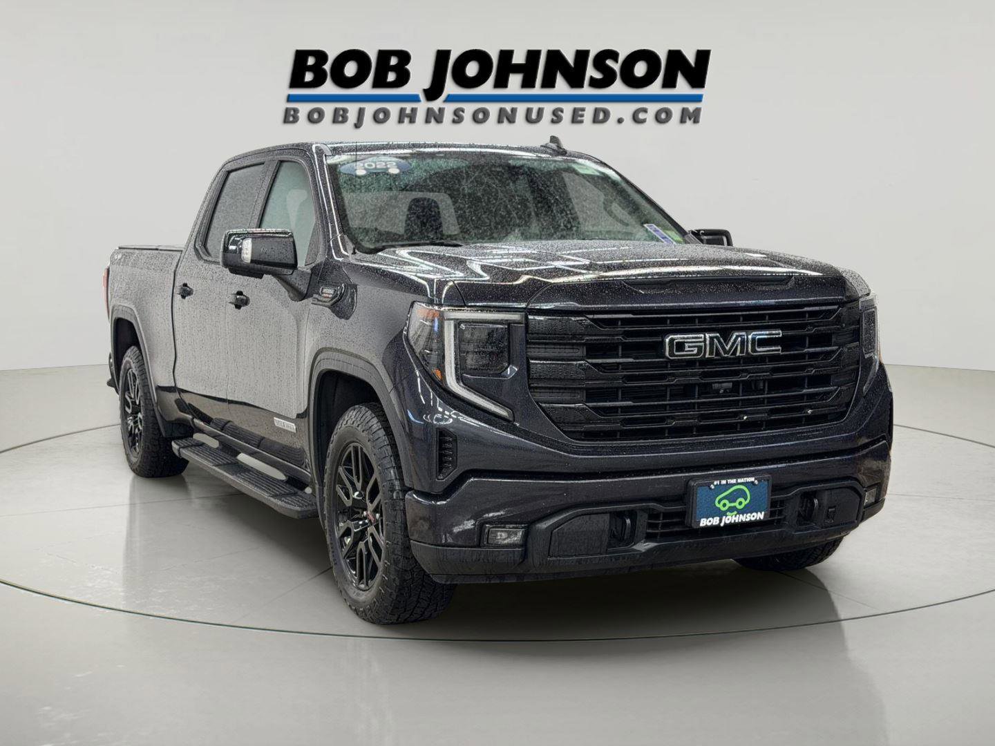 Certified 2022 GMC Sierra 1500 Elevation w/ Elevation Premium Package AWD/4WD image 1