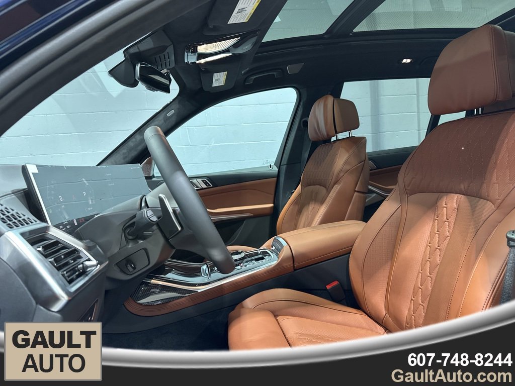 New 2026 BMW X7 M60i image 14
