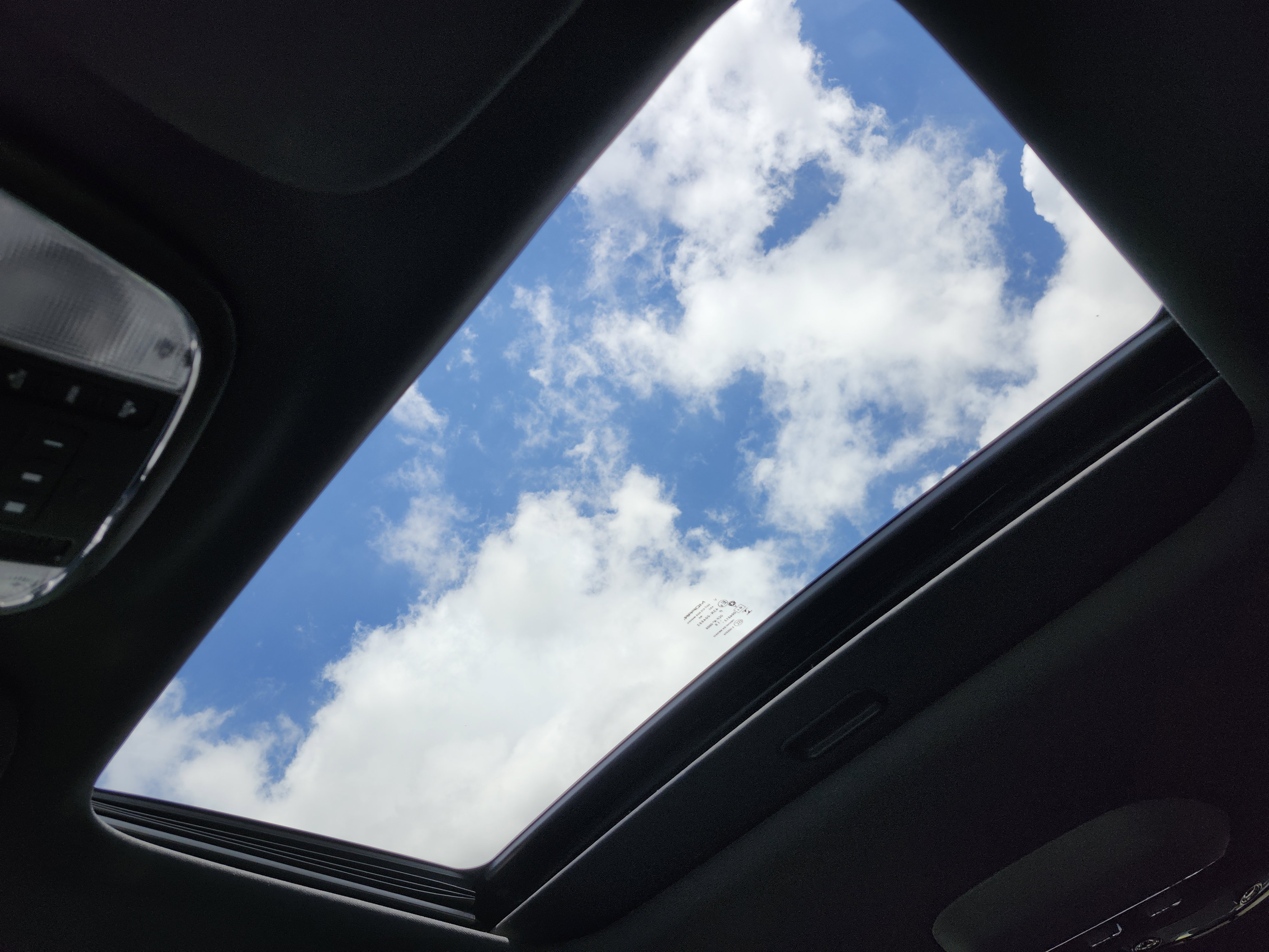 Used 2018 Dodge Durango GT w/ Premium Group AWD/4WD image 2