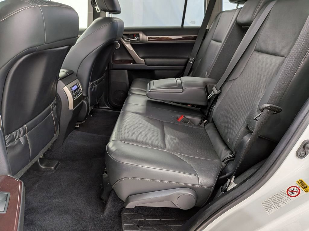 Used 2019 Lexus GX 460 Luxury image 27