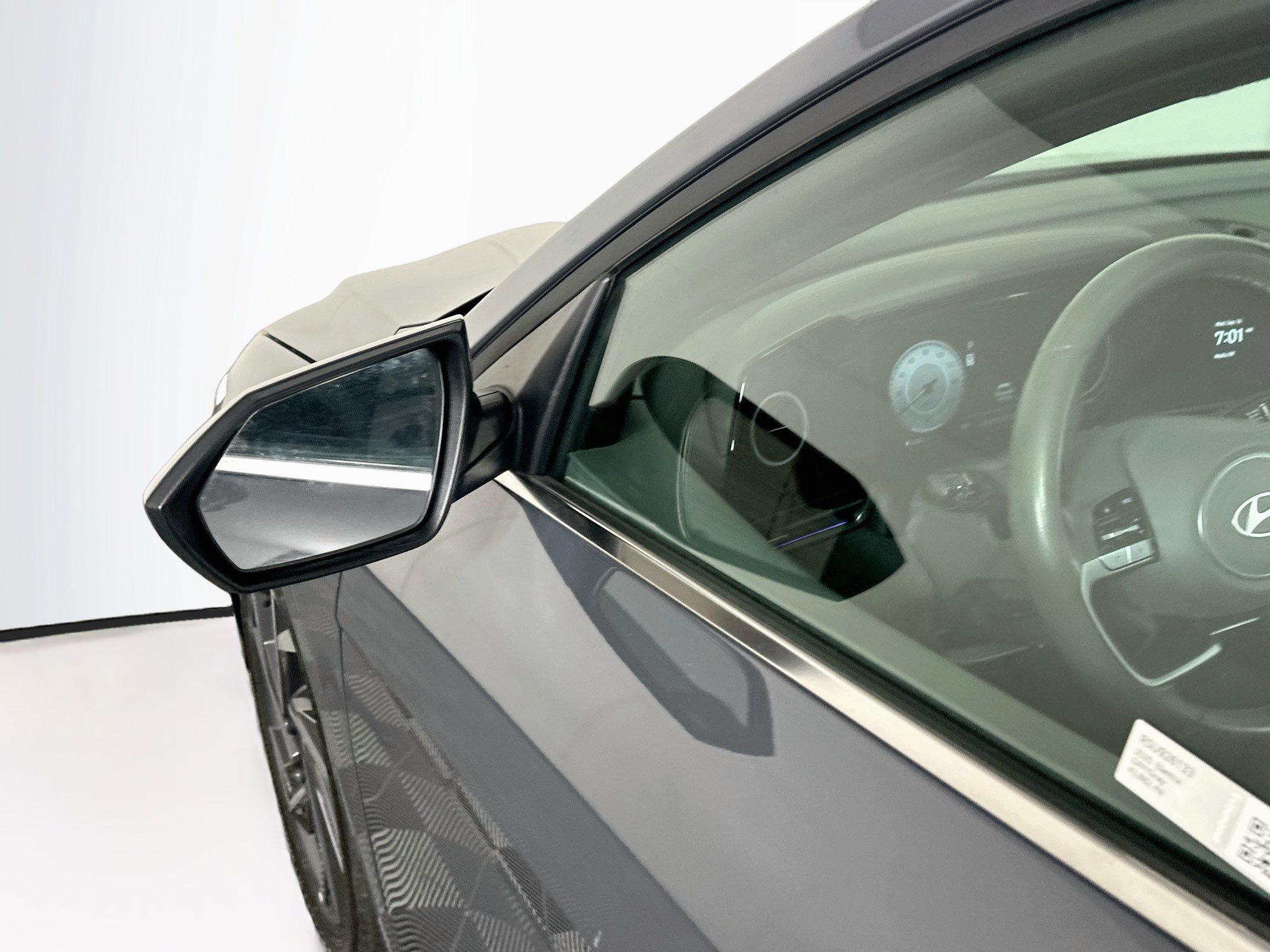Used 2025 Hyundai Elantra SEL FWD image 16