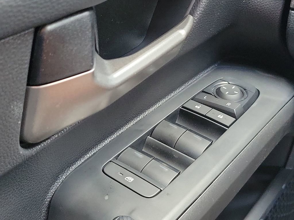 New 2025 Toyota Tacoma Limited image 33