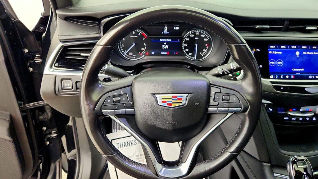 Used 2021 Cadillac XT6 Luxury FWD image 14