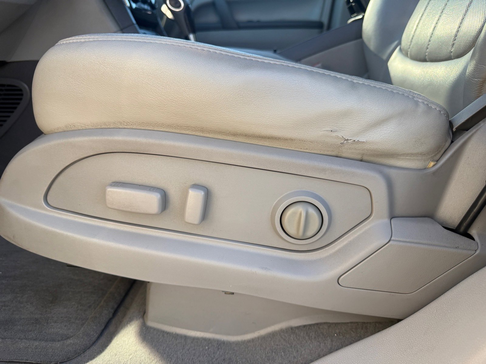 Used 2015 Buick Enclave Premium image 9