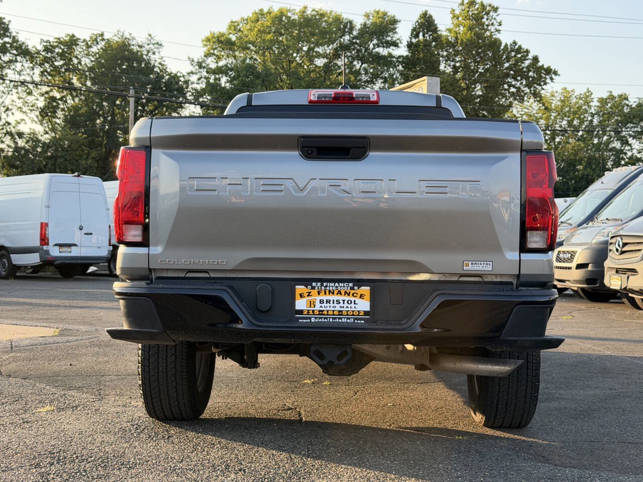 Used 2024 Chevrolet Colorado W/T RWD image 5