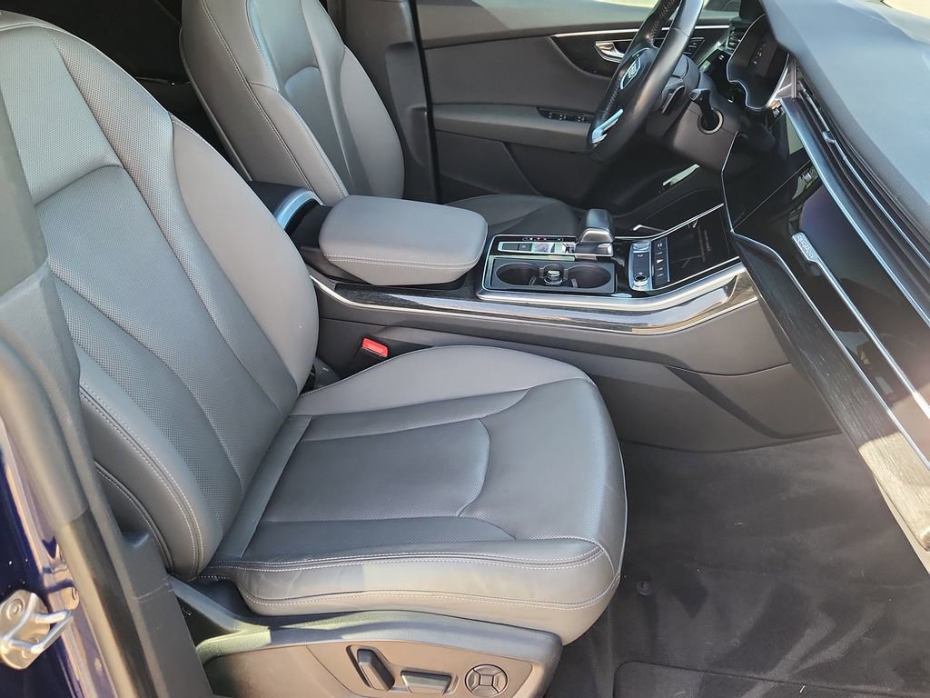 Used 2019 Audi Q8 Premium Plus image 18