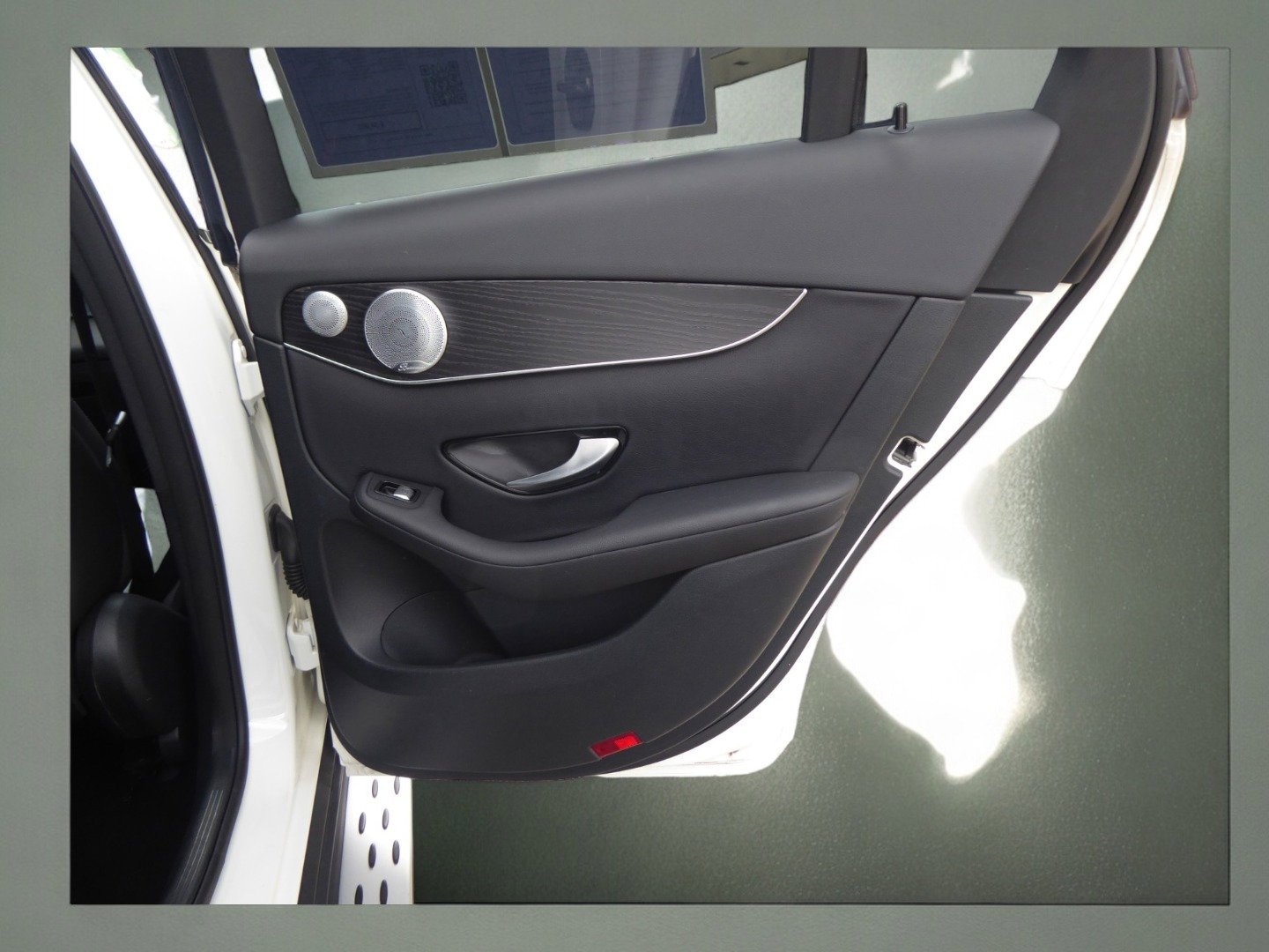 Used 2018 Mercedes-Benz GLC 300 4MATIC Coupe image 23