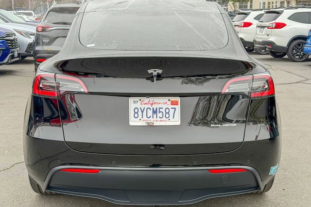 Used 2021 Tesla Model Y Long Range image 6