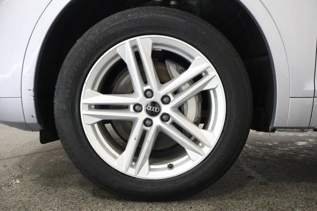 Used 2021 Audi Q5 e Premium AWD/4WD image 5
