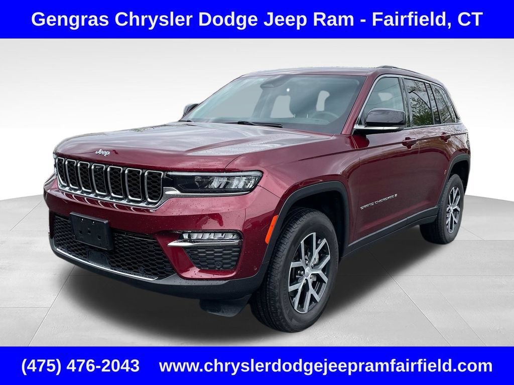 Used 2023 Jeep Grand Cherokee Limited w/ Luxury Tech Group II AWD/4WD image 3