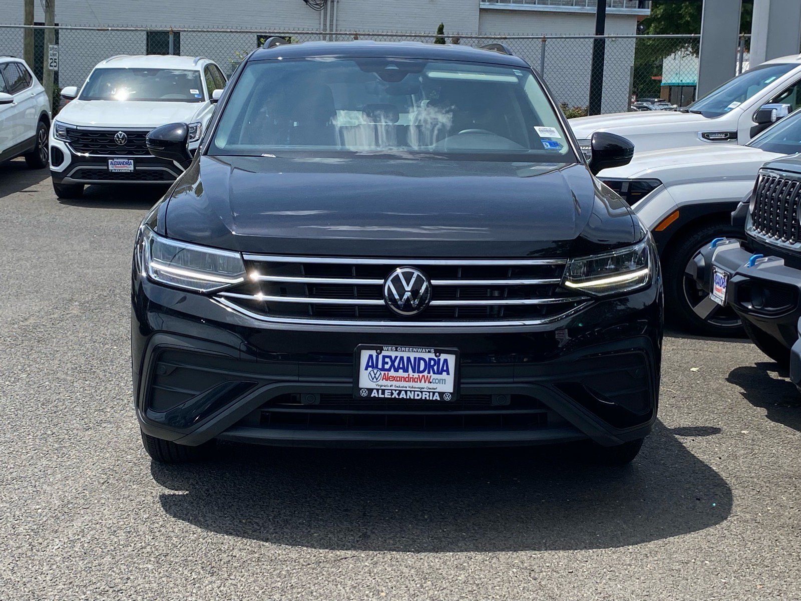 Certified 2023 Volkswagen Tiguan S AWD/4WD image 5