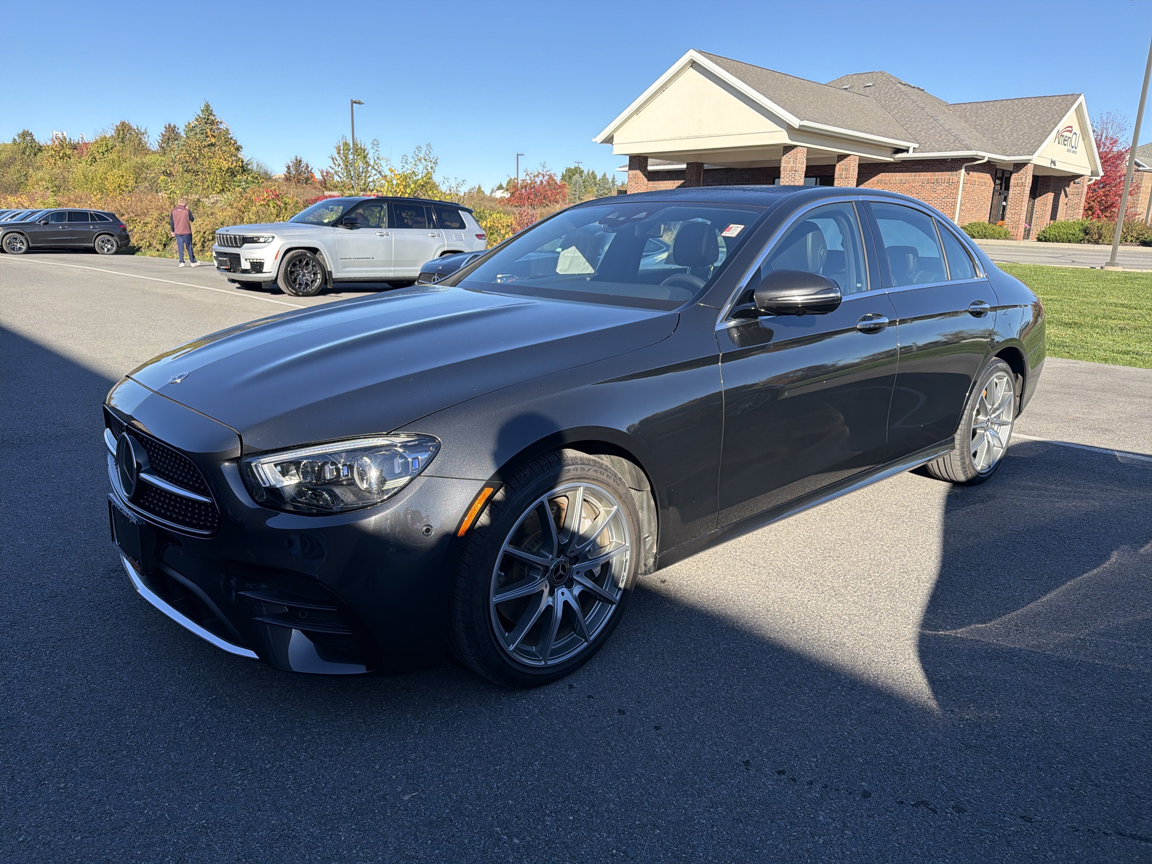 Certified 2023 Mercedes-Benz E 450 4MATIC Sedan image 4