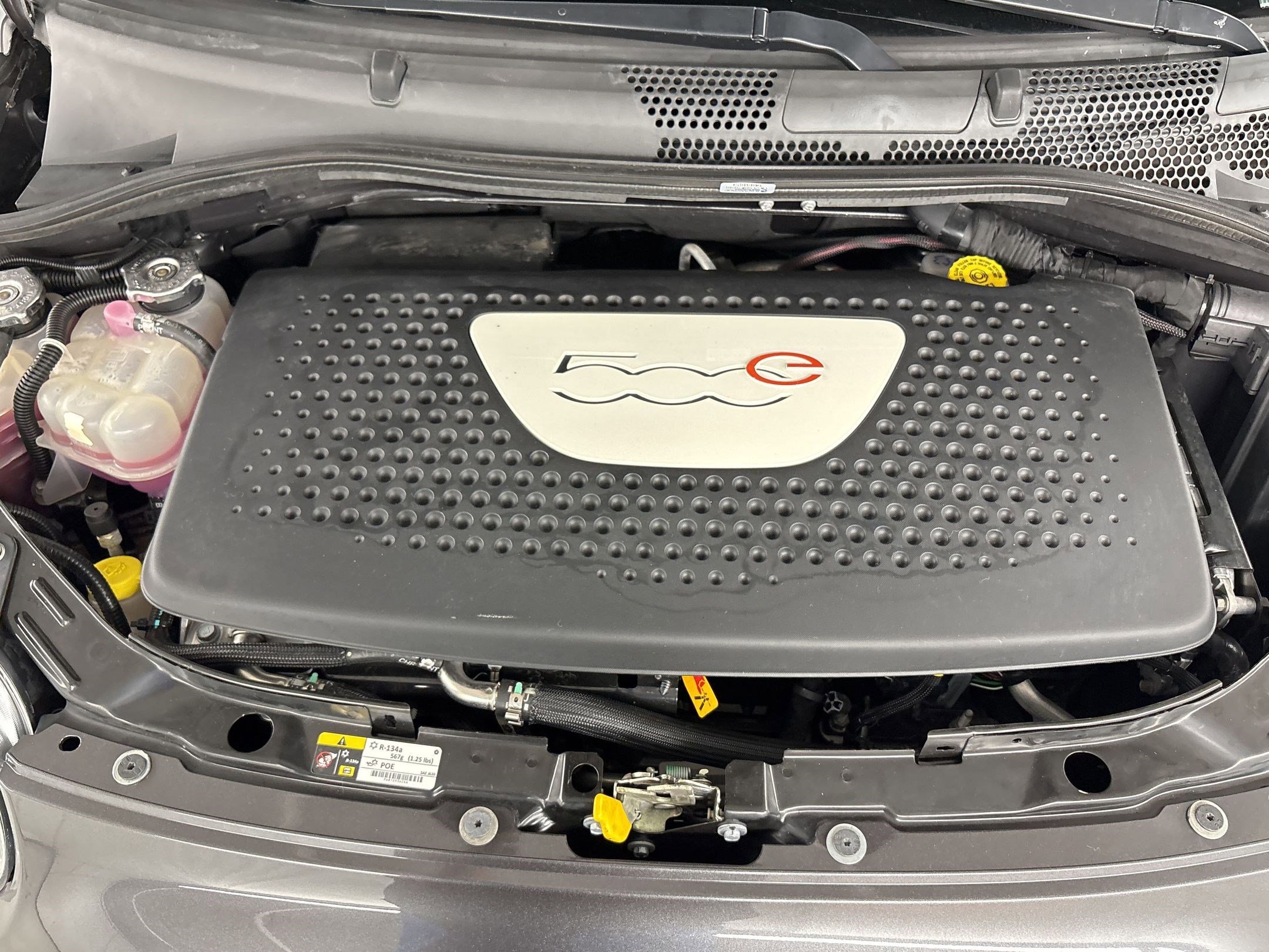 Used 2018 FIAT 500 e image 32