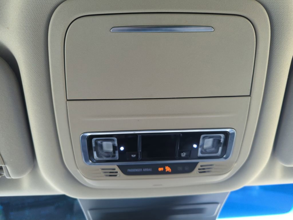 Used 2024 Lincoln Nautilus Premier image 28