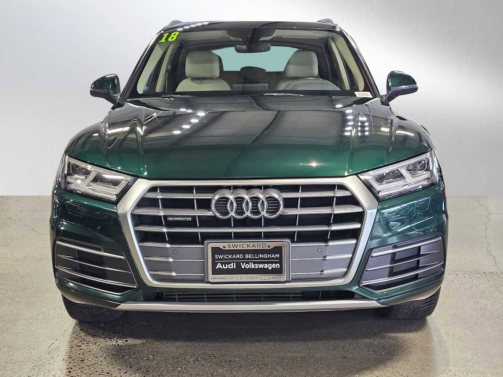 Used 2018 Audi Q5 2.0T Premium Plus w/ Premium Plus Package AWD/4WD image 2